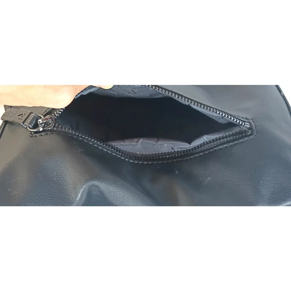 Simply Vera Vera Wang Black Crossbody Bag Faux Leather Adjustable Strap